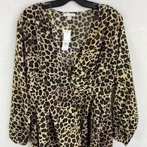 NEW YORK & COMPANY Leopard Print Cardigan NWT